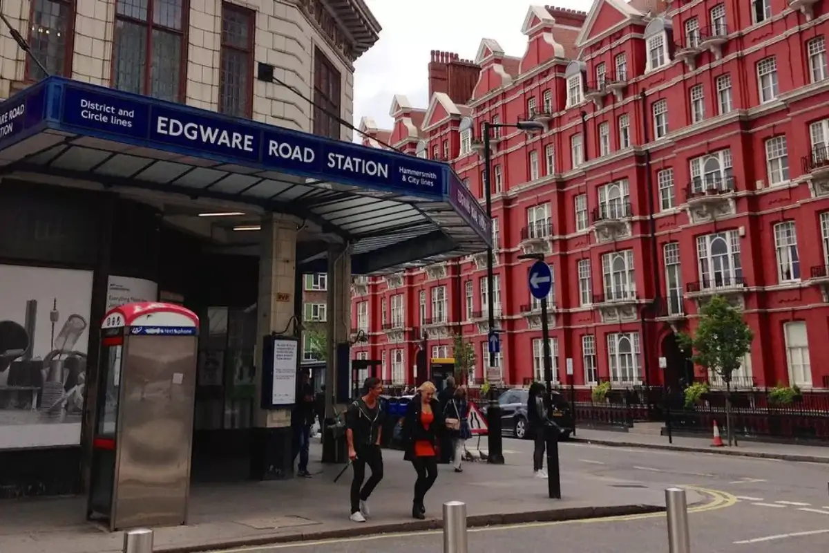 Top 10 Historical Facts About Edgware Road