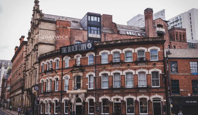 Manchester to Heathrow Airport Taxi