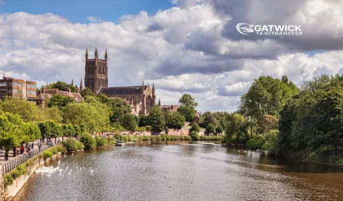 Taxi from Worcester to Heathrow Airport Transfer