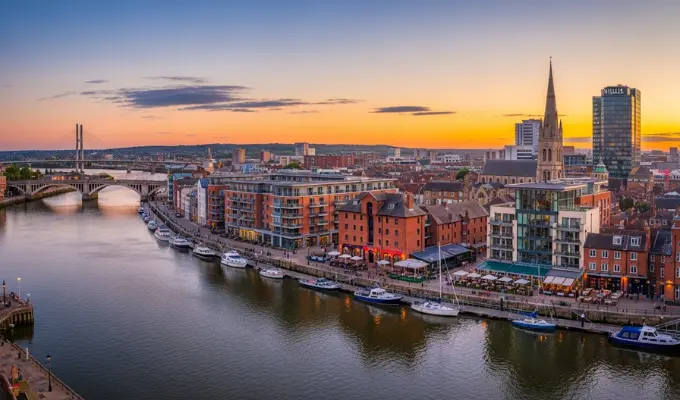 Taxi from Ipswich to London Stansted Airport