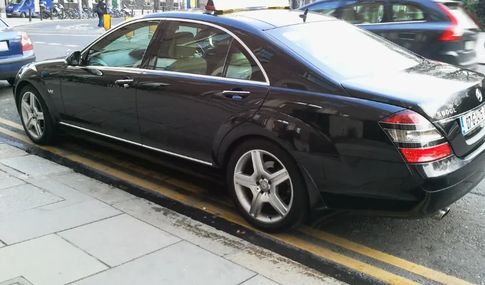 Taxi from Swansea to Stansted Airport Transfer