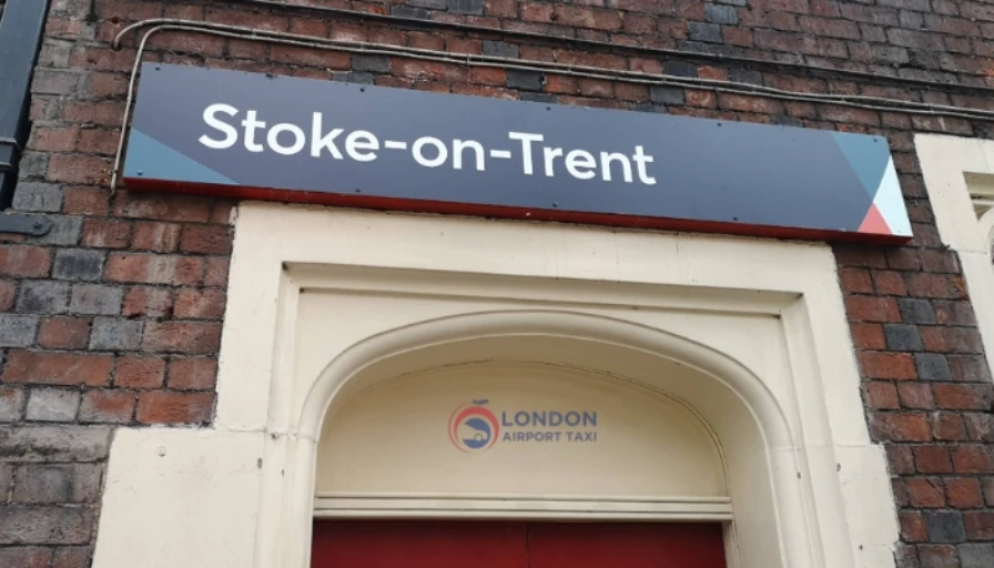 Professional taxi service from Stoke-on-Trent to Heathrow Airport