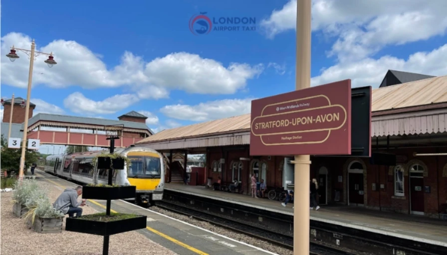 Professional taxi service from Stratford-upon-Avon to Heathrow Airport
