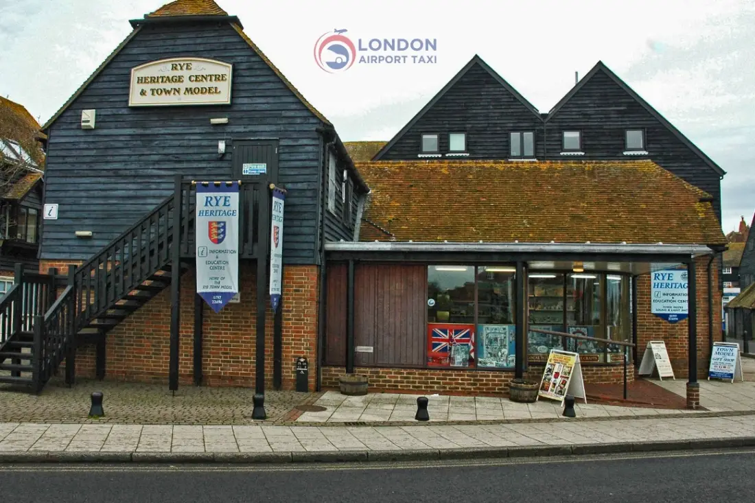 Rye to Gatwick Airport Taxi Transfer Service