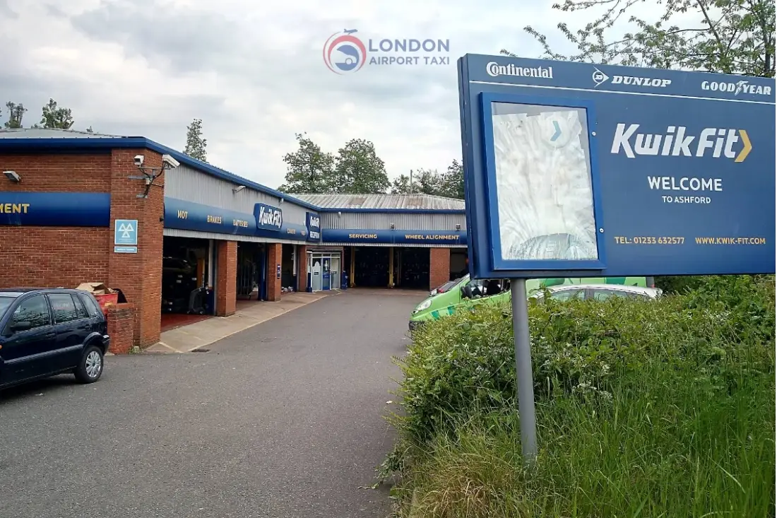 Ashford to Gatwick Airport Taxi Transfer Service