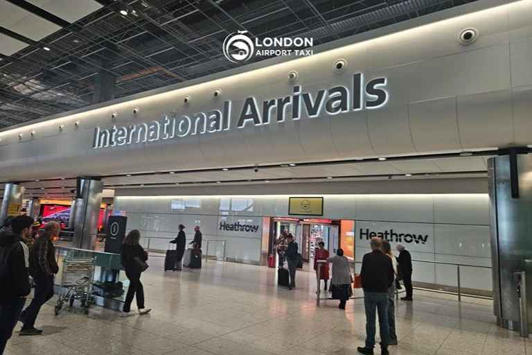 London Heathrow Airport - LHR terminals and taxi service
