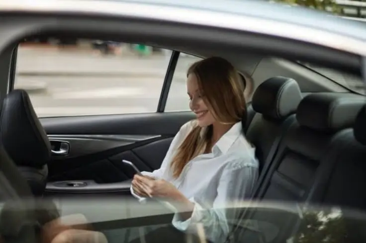 Eastbourne Taxi – Reliable 24/7 Transfers with Fixed Fares