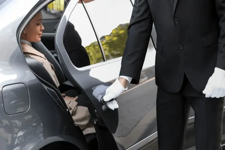 Hire Tameside Taxis Online – 24/7 Reliable Local Cab Service