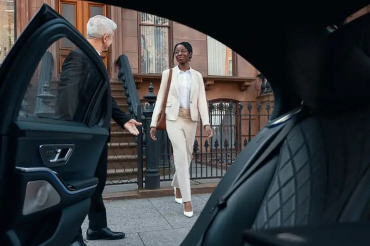 South Terminal Perimeter Road East Gatwick RH6 0NP Taxi Service