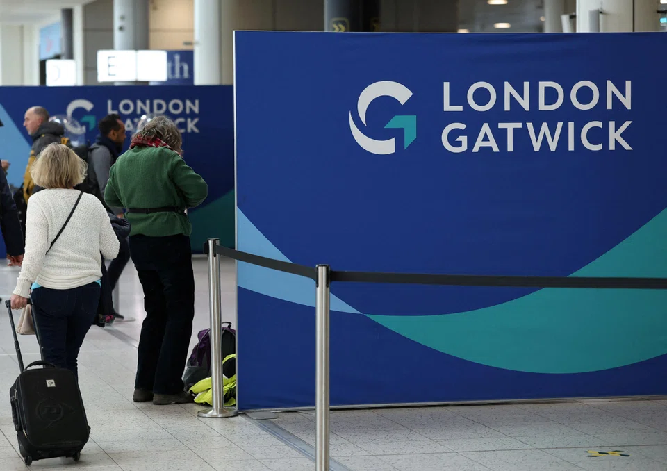 Gatwick Airport terminal transfer