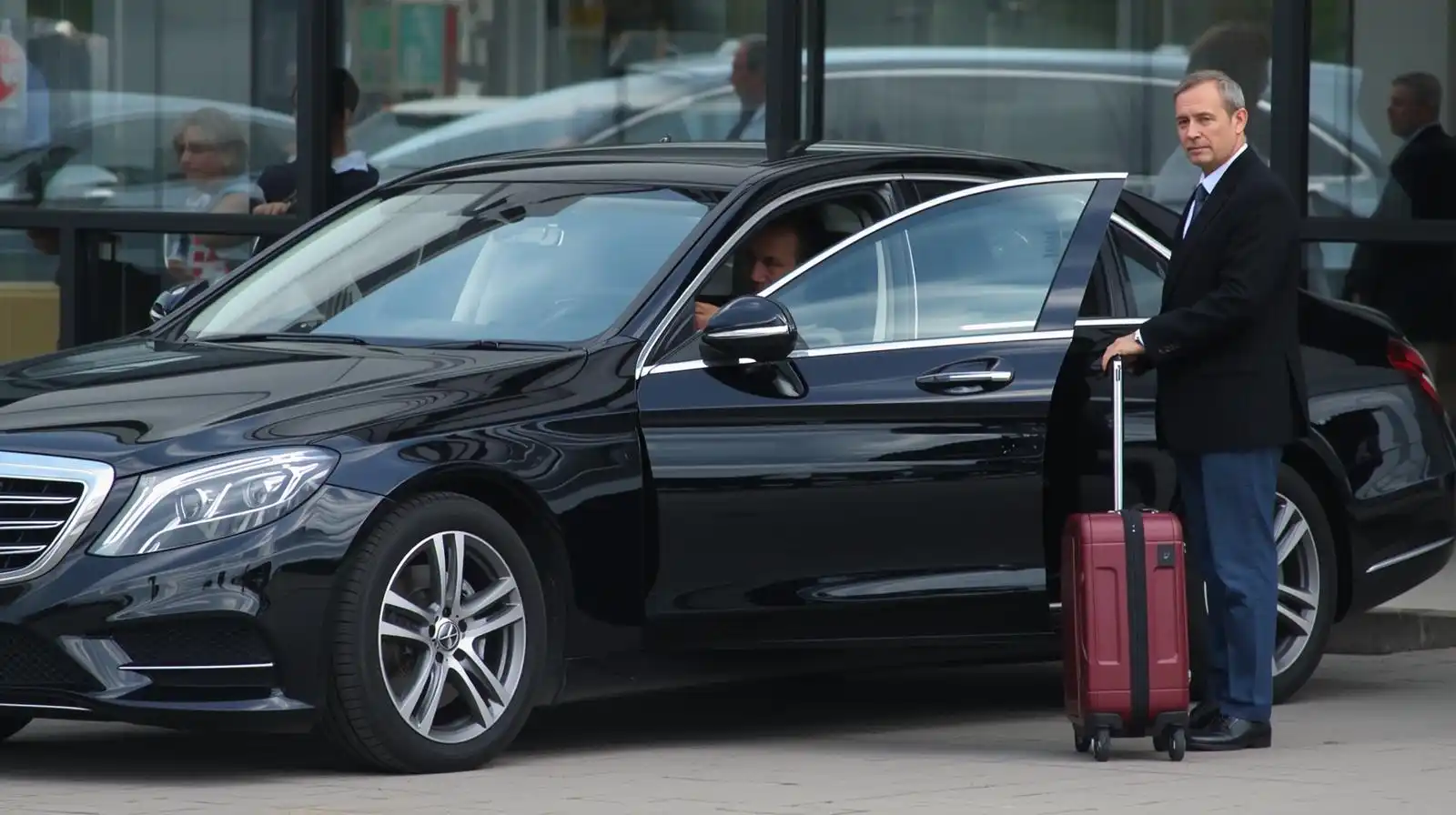 Egerton House Hotel Taxi – Stress-Free Airport Transfers 
