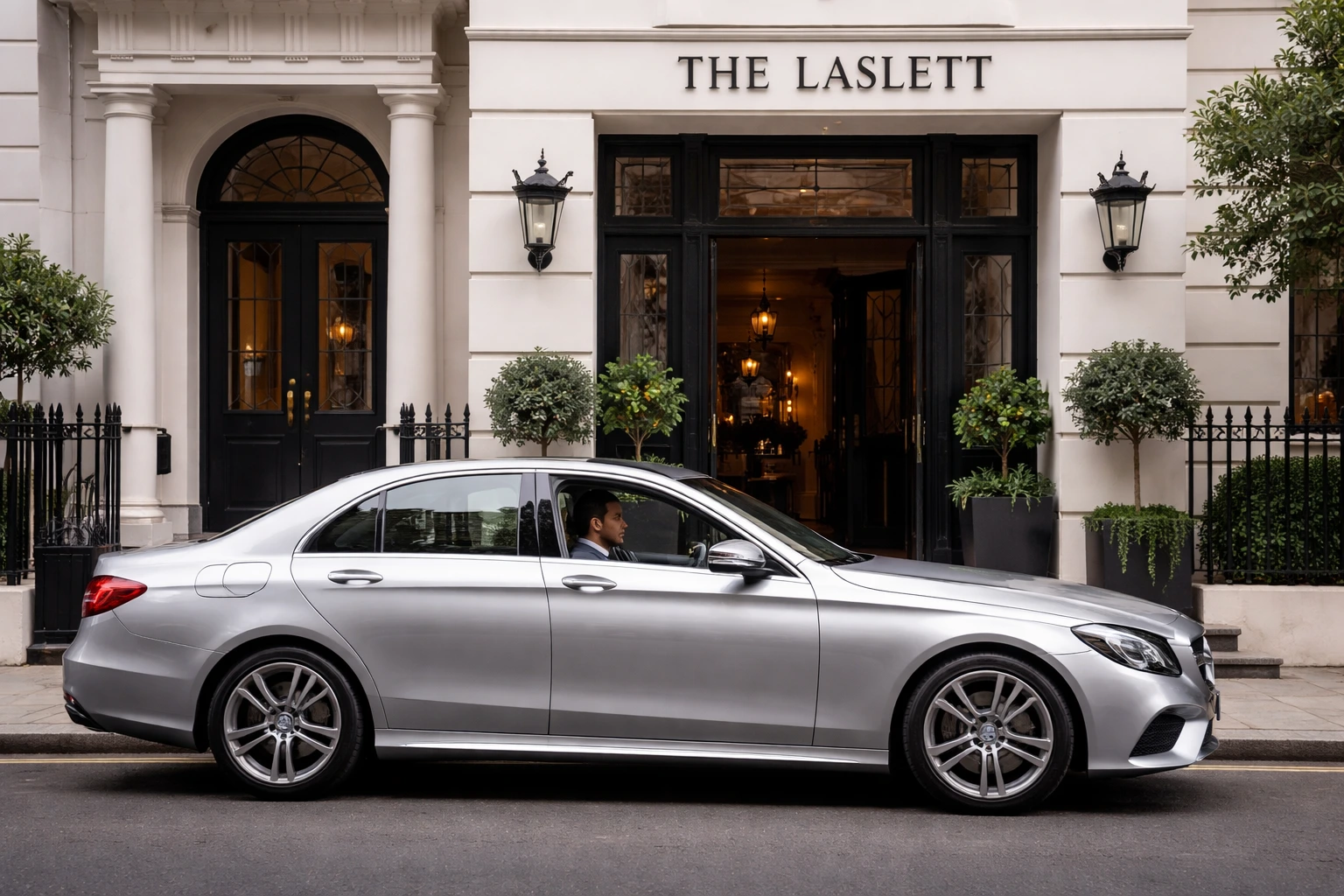 Laslett the Taxi to Heathrow Private Airport Transfer 