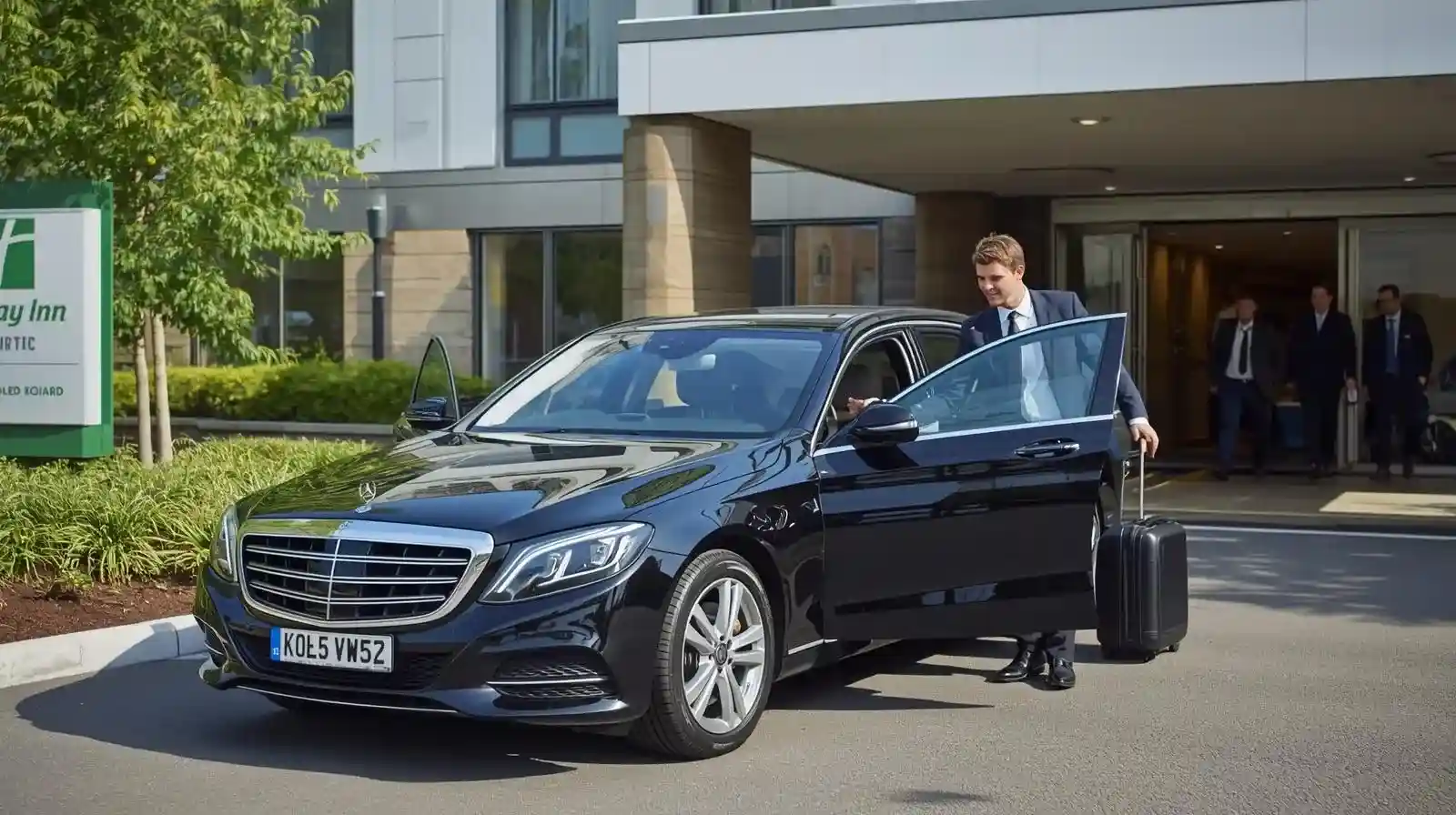 Holiday Inn Gatwick Worth Taxi Reliable Airport Transfers 