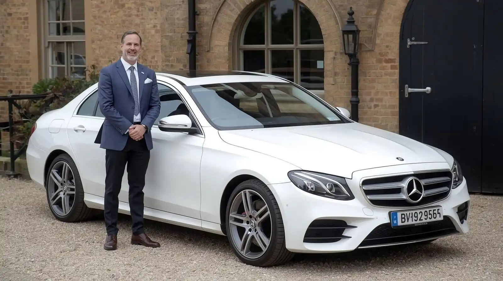 Menzies Chigwell Prince Regent Taxi to London City