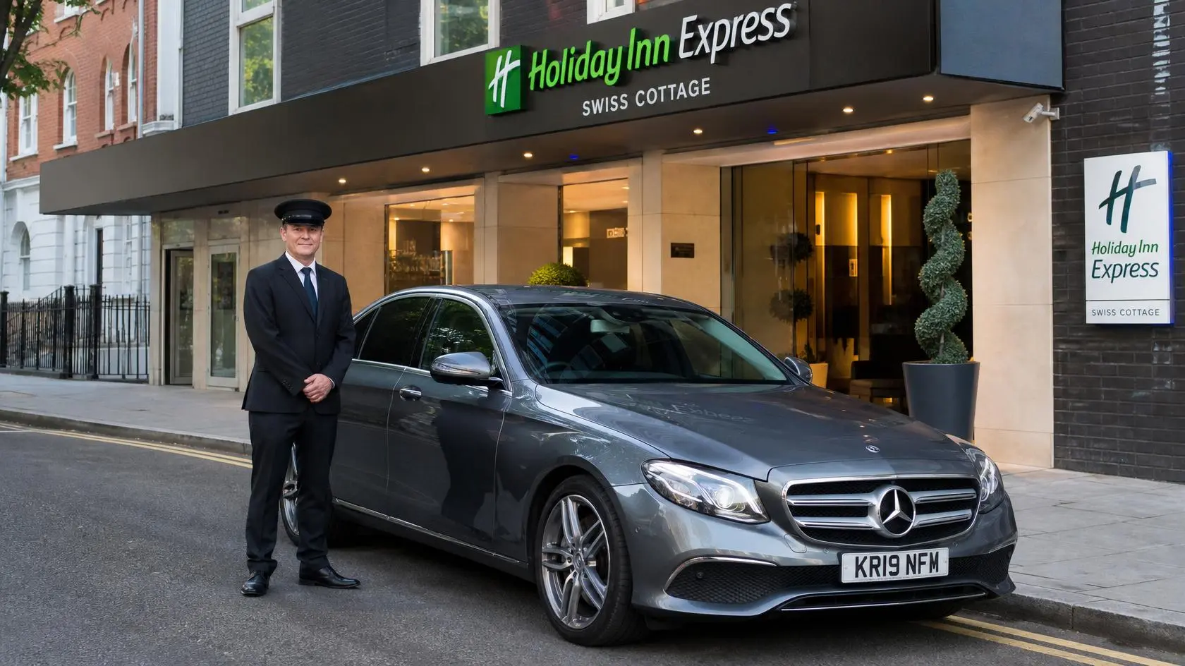 Holiday Inn Swiss Cottage Taxi to London City