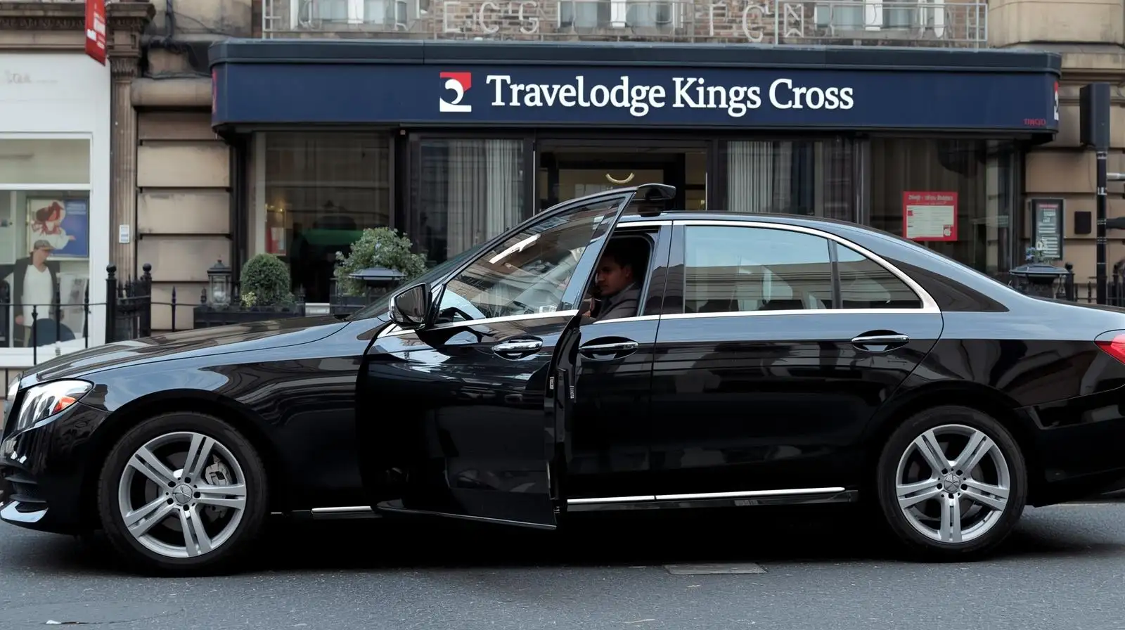 Travelodge Kings Cross Taxi to London City Airport