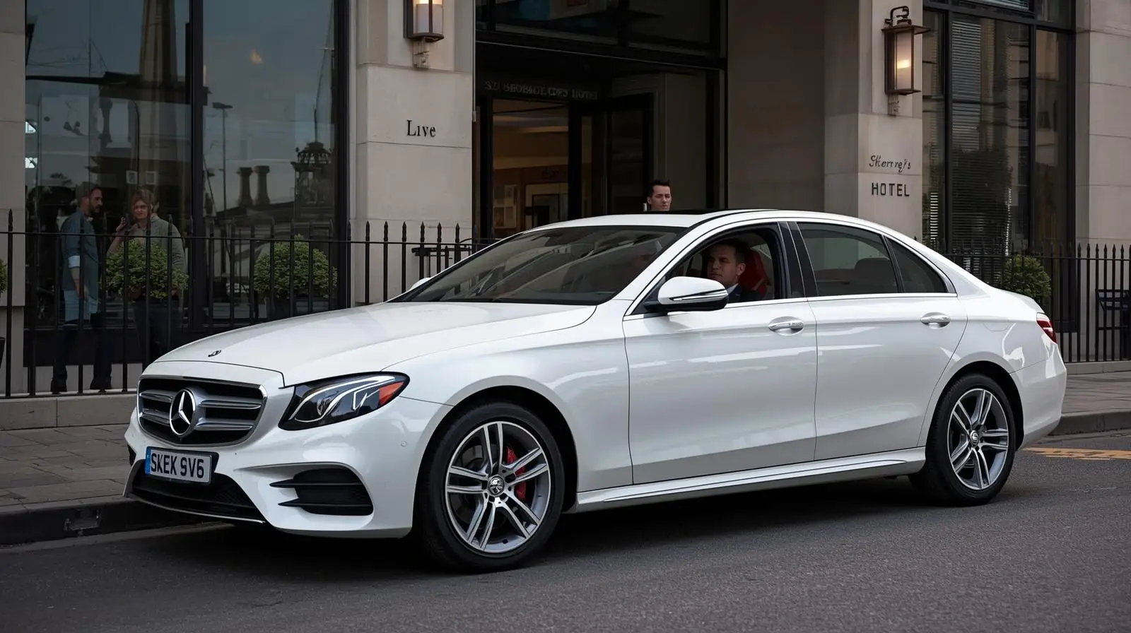 Somerset Bayswater Apartments to Luton Airport Taxi