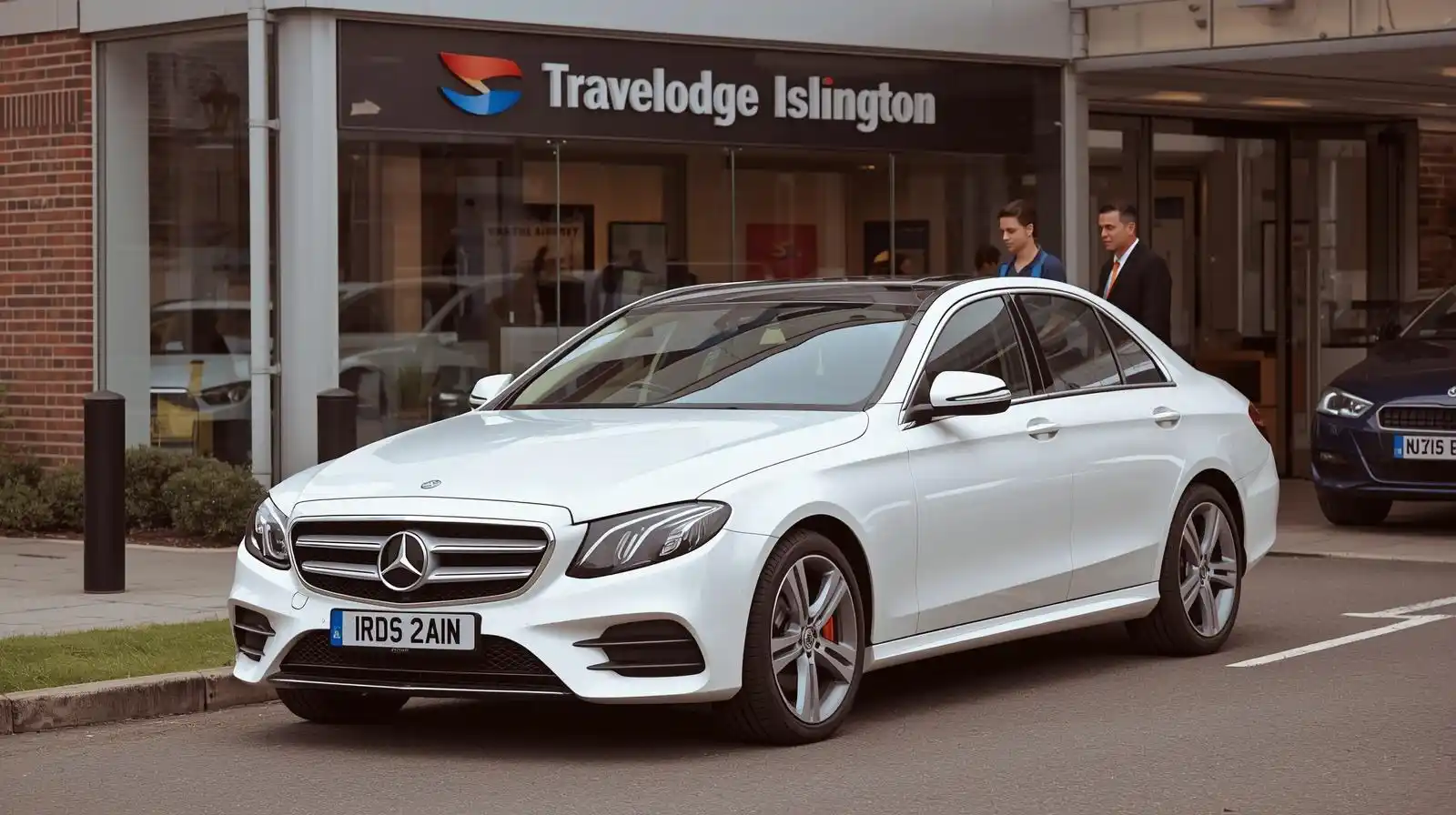 Travelodge Islington Taxi  Transfer Luton Airport Transfers
