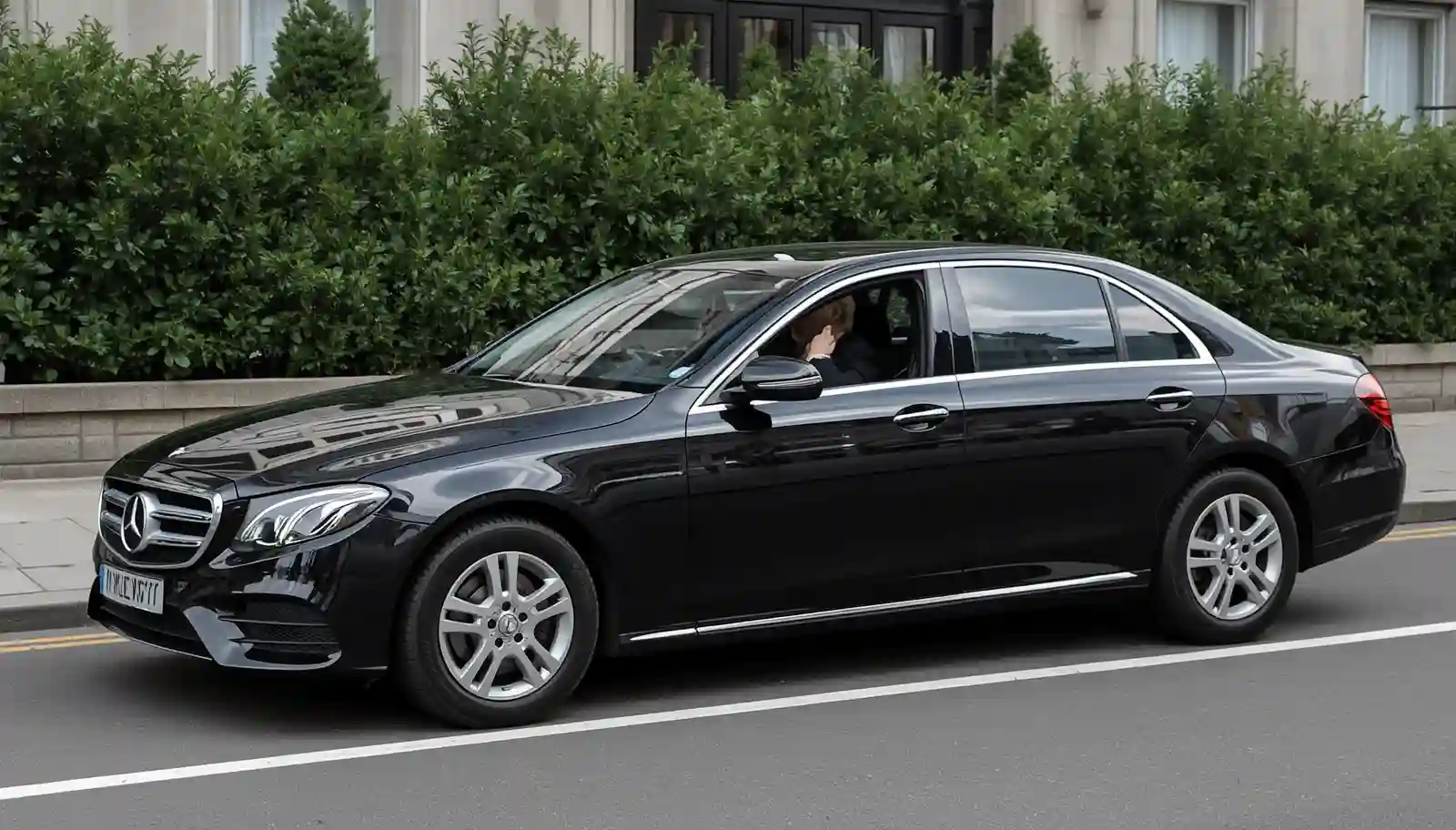 DoubleTree by Hilton London Hyde Park Taxi Transfer