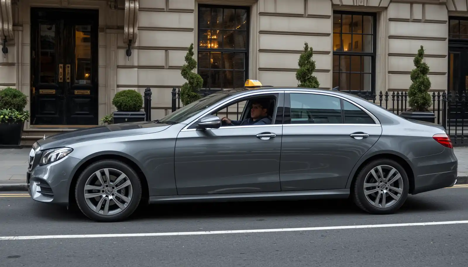 Portobello Hotel Taxi to Luton Airport Transfer