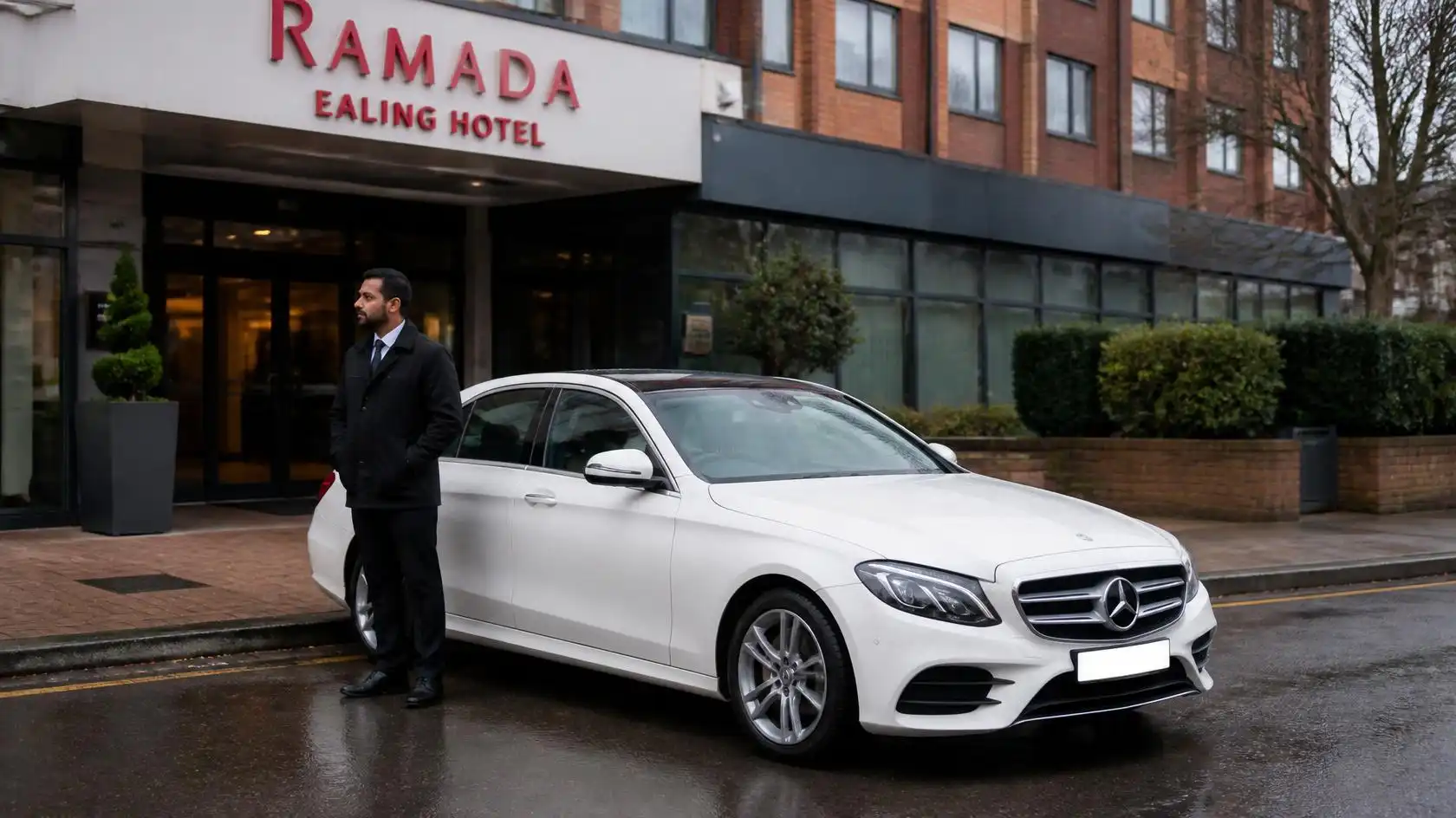 Ramada Ealing Taxi to Luton Airport Transfer