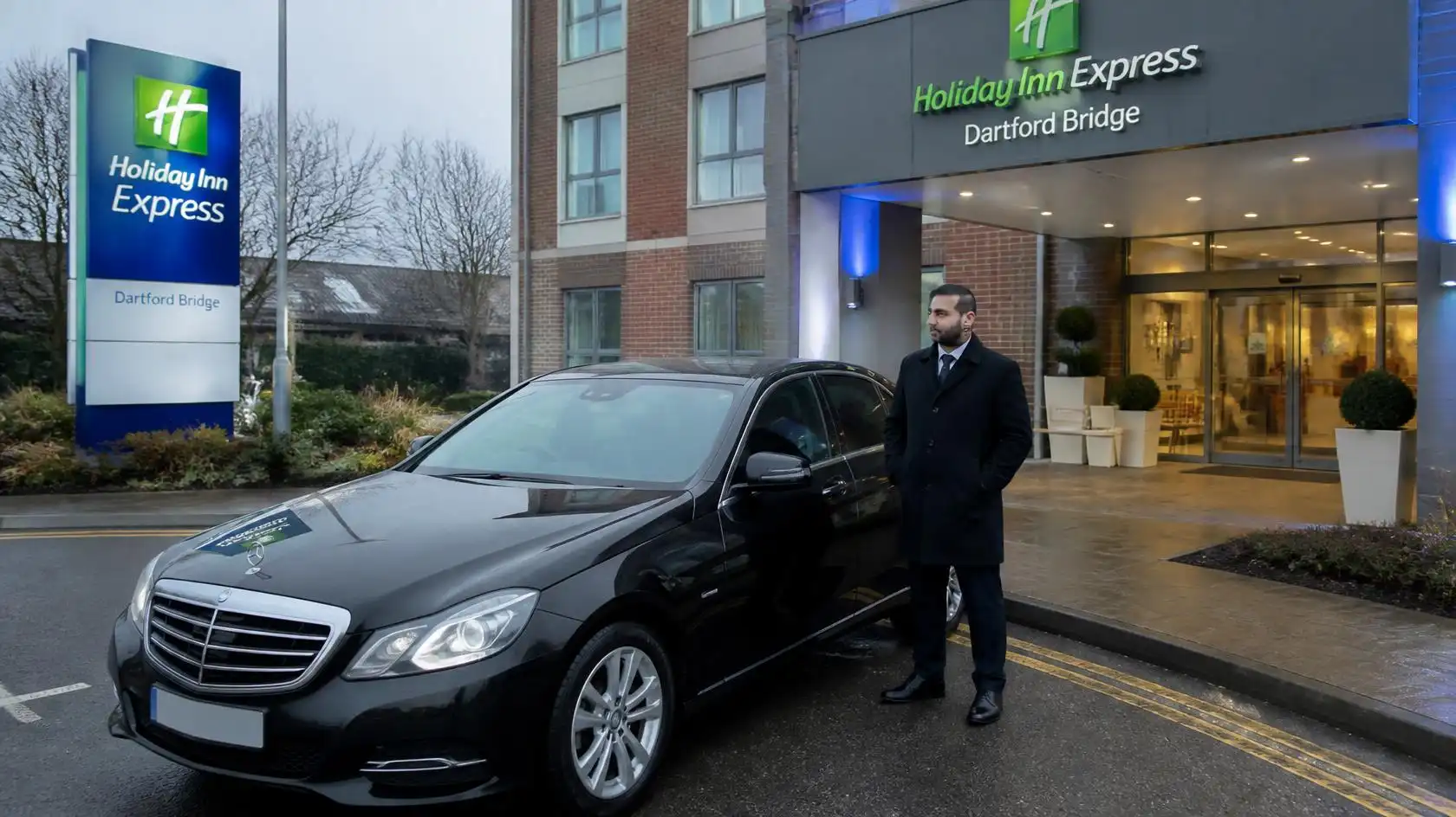 Marriott Bexleyheath Taxi Private Port Transfer