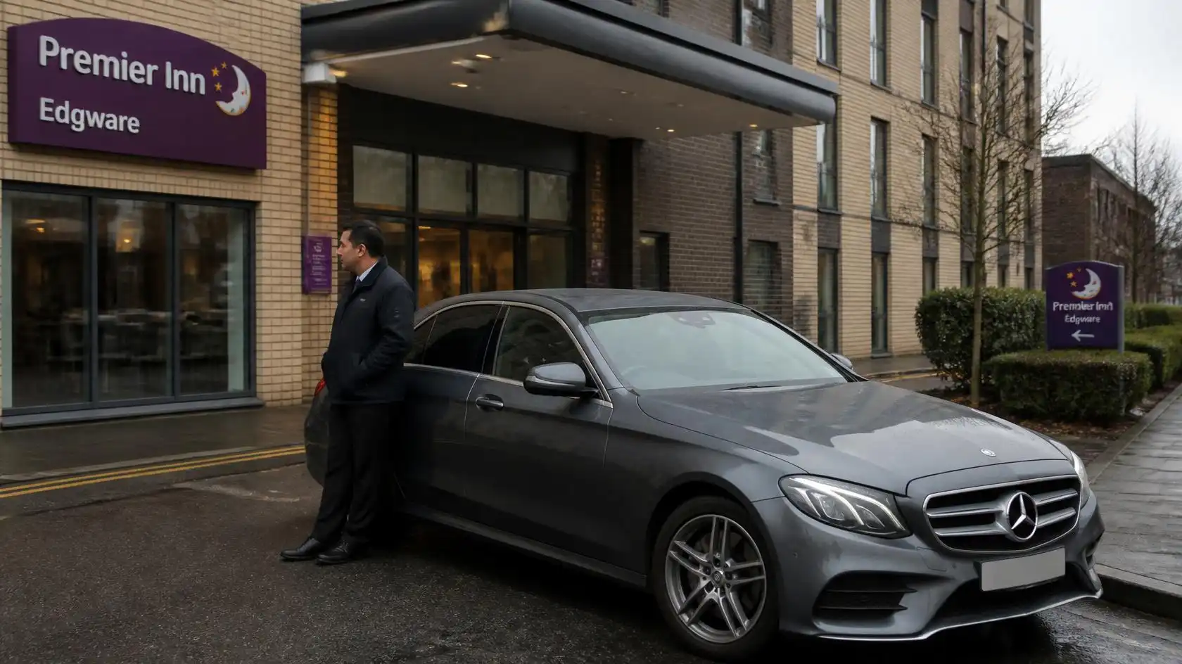 Premier Inn Edgware Taxi 24/7 London Transfers